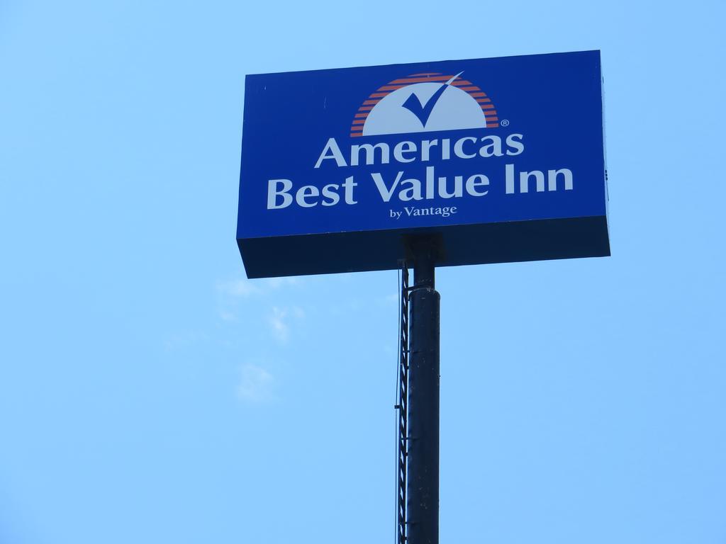 Americas Best Value Inn Ozark Экстерьер фото