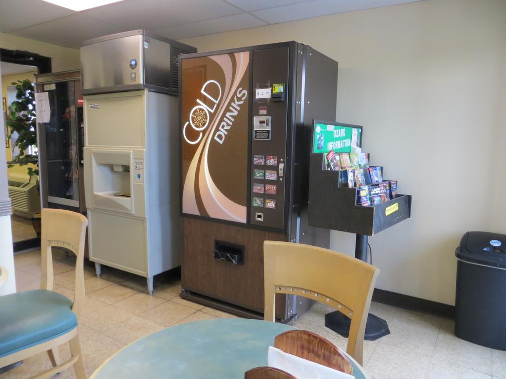 Americas Best Value Inn Ozark Экстерьер фото