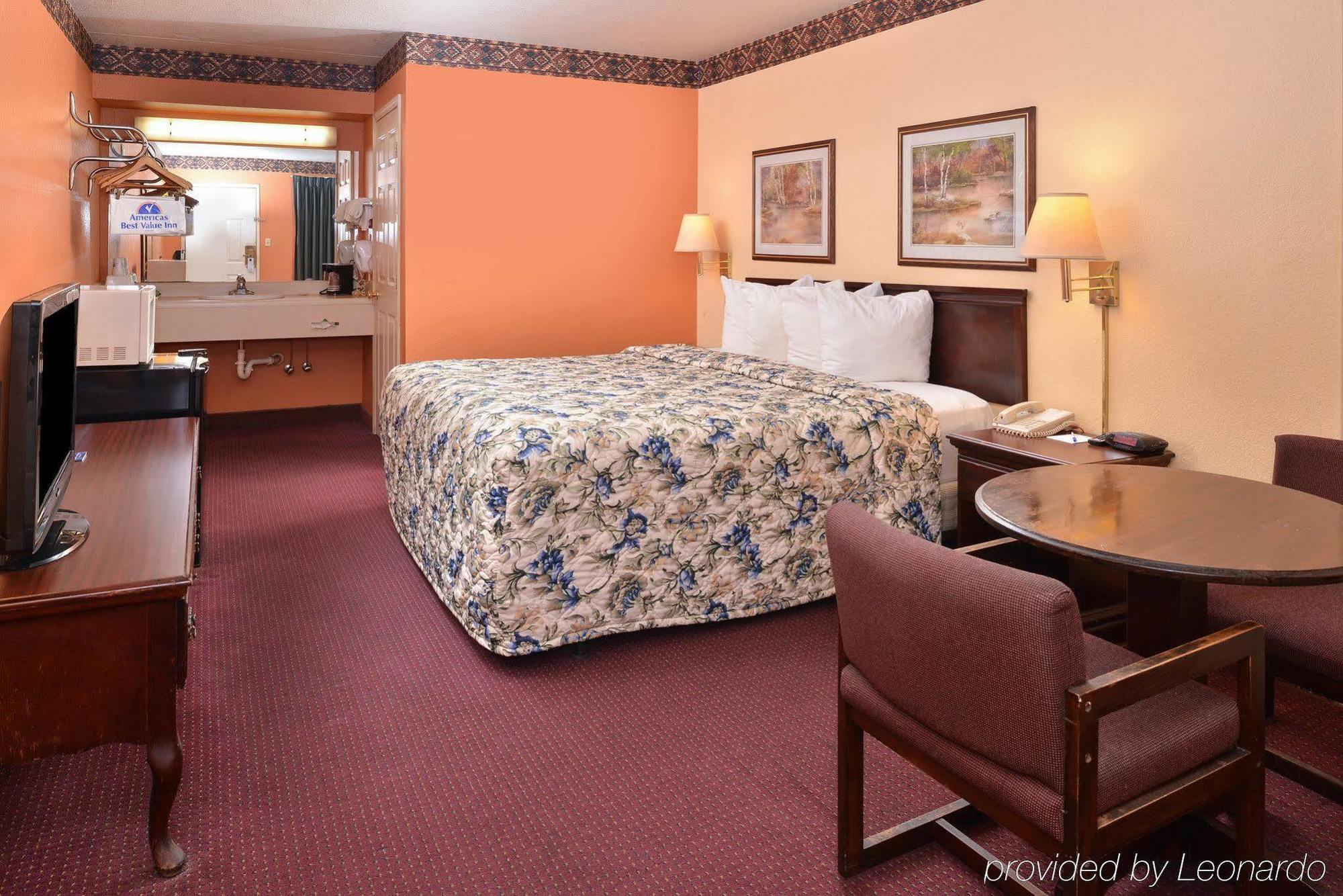 Americas Best Value Inn Ozark Экстерьер фото